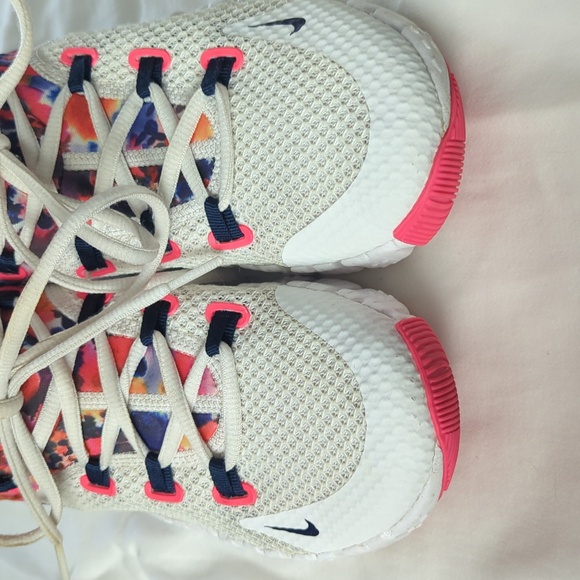 Nike Women's Free Metcon 4 'Paint Smudge - Picture 10 of 11